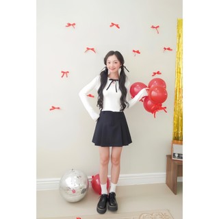 Áo thun form ôm cổ tròn tay dài cổ có cài nơ tua dài xinh xắn Janice Top - Sibling House