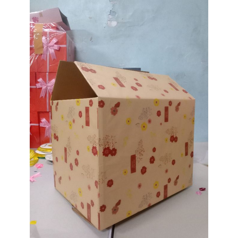 Hộp quà thùng carton 30x40 cao 30cm/80k