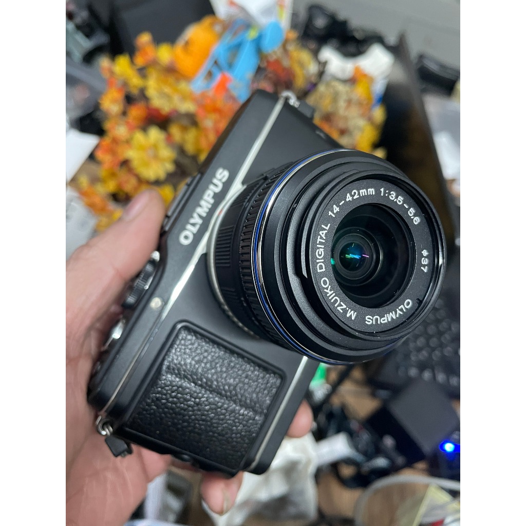 Máy ảnh Olympus E-P3 kèm lens 14-42 | BigBuy360 - bigbuy360.vn