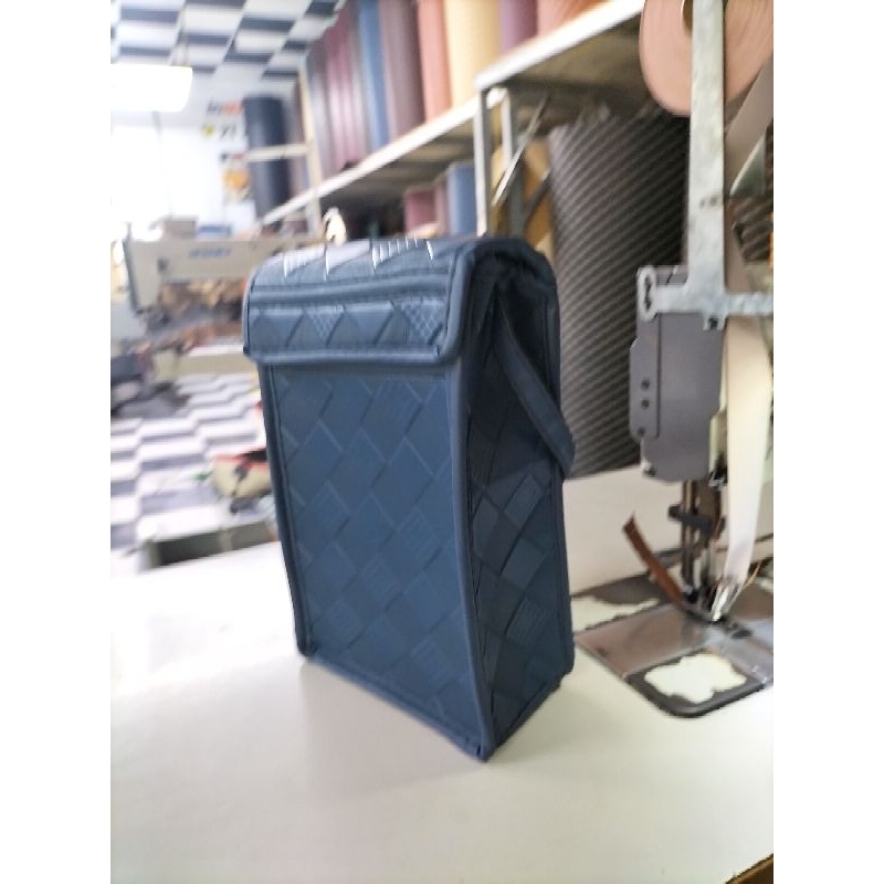 Túi da đựng sạc vinfast