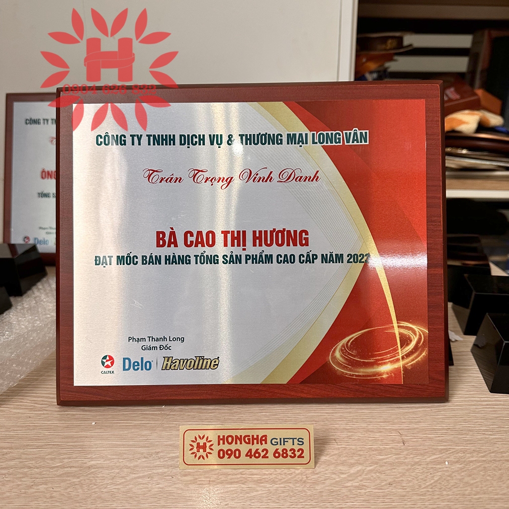 Bảng chứng nhận, bảng vinh danh, bằng khen khung gỗ in kim loại 230x280 mm