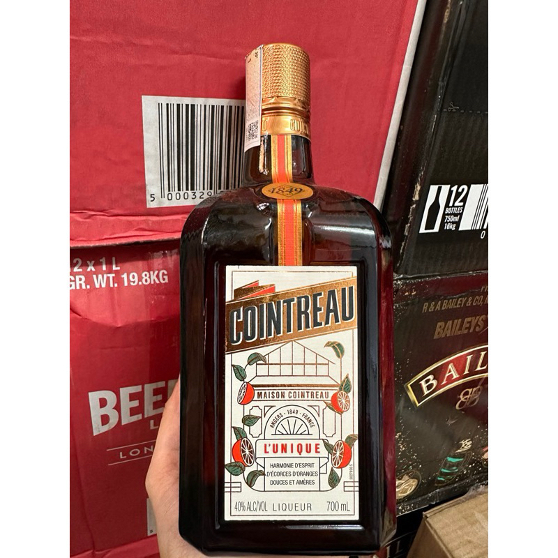 COINTREAU HƯƠNG CAM 750ML ( Dùng Pha Chế )