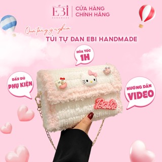 Túi len EBI HANDMADE tự đan phối viền xù gắn charm Hello Kitty đáng yêu, dễ thương làm quà tặng bạn gái ý nghĩa - ES156