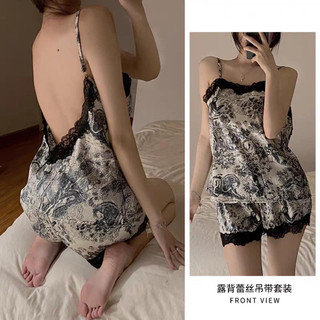 Bộ ngủ lụa 2 dây khoét lưng hoạ tiết sơn mài hàng qccc