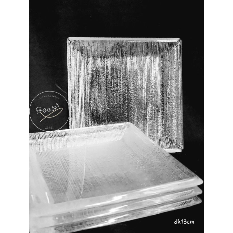 Dĩa thủy tinh vuông 13cm