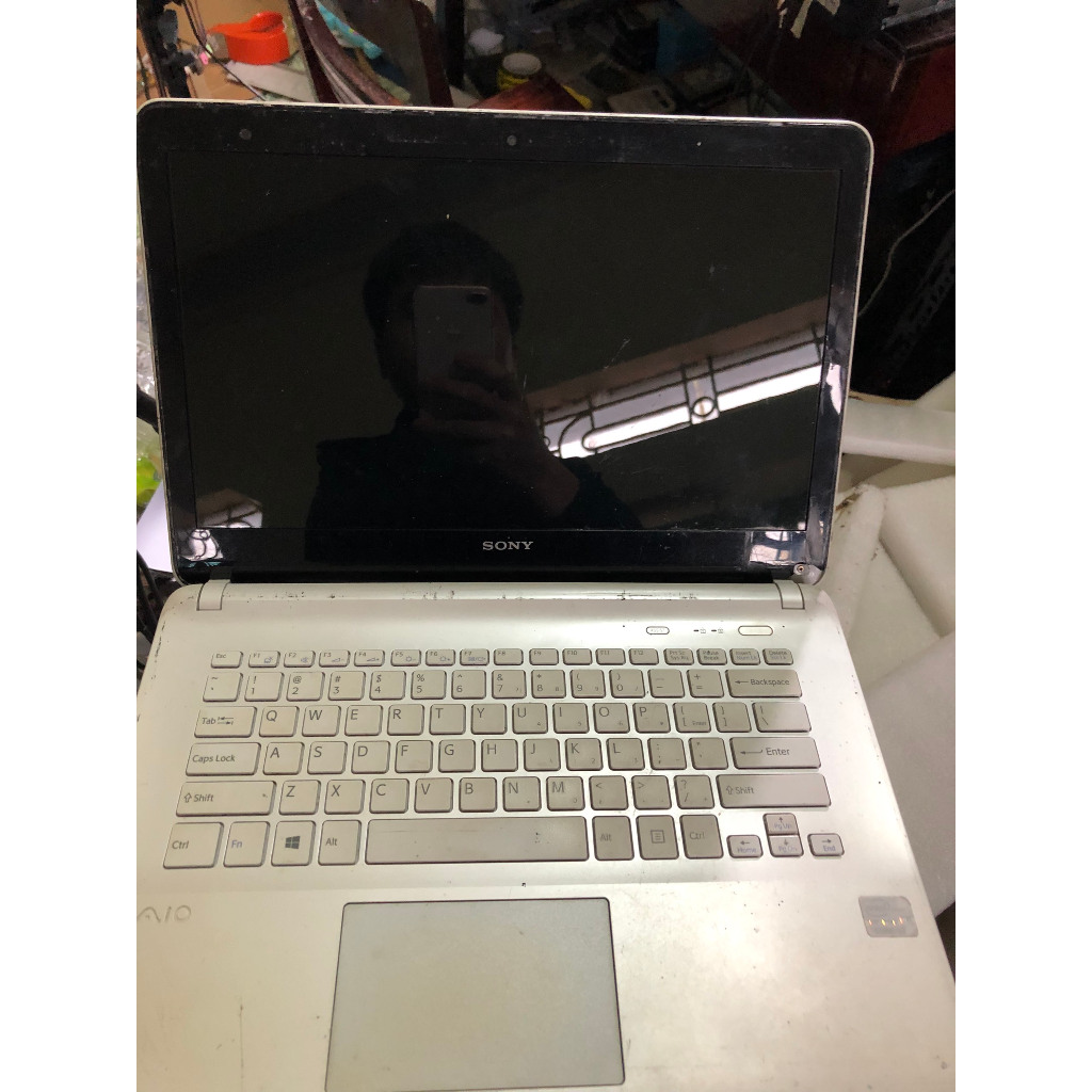 Laptop Sony Vaio SVF 142C29W i3 4Gb 320Gb VPCEG36EG ok