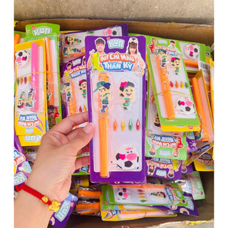 Bút chì màu thần kỳ kun