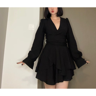 Đ83- Đầm cổ vê vải nhún