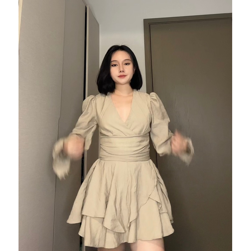 Đ83- Đầm cổ vê vải nhún
