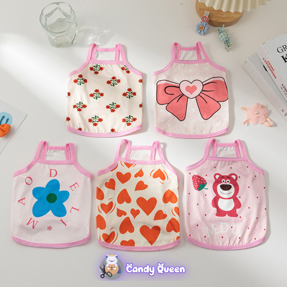 Áo Thun Cho Chó Mèo Thú Cưng Hai Dây Mỏng Gấu Dâu Mát Hoạ Tiết Xinh Xắn Viền Hồng Màu Sắc Cho Mùa Hè