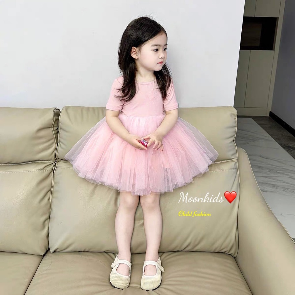 Váy công chúa đan lưng bé gái