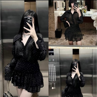 Set áo sơ mi cổ đức kèm chân váy tơ bèo tầng bling bling