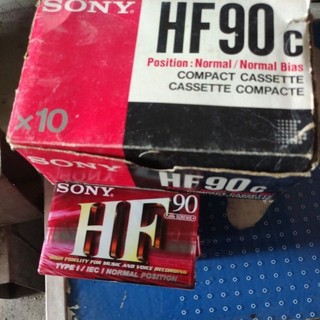 băng cassette Sony (giá 1 cuốn)