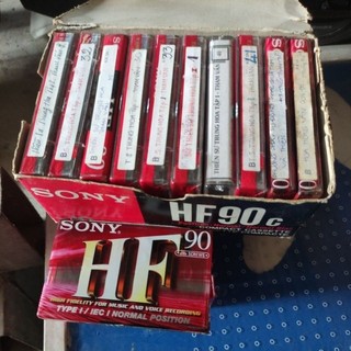 băng cassette Sony (giá 1 cuốn)