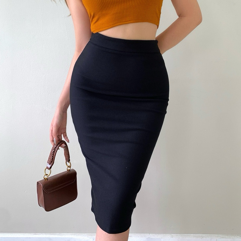 𝗩𝗜𝗧𝗥𝗔𝗡 𝗕𝗢𝗨𝗧𝗜𝗤𝗨𝗘 Chân Váy Bút Chì Công Sở Dáng Dài Cạp Cao Xẻ Sau Nữ Thun Cotton Xịn Dày Co Dãn Basic Trơn ĐơnGiản (CVBC)