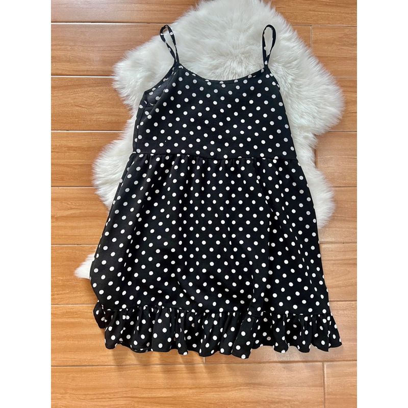 pass 👗 đầm dây dáng peplum chấm bi QCCC