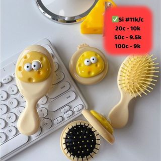 Gượng lược hình phô mai mắt to