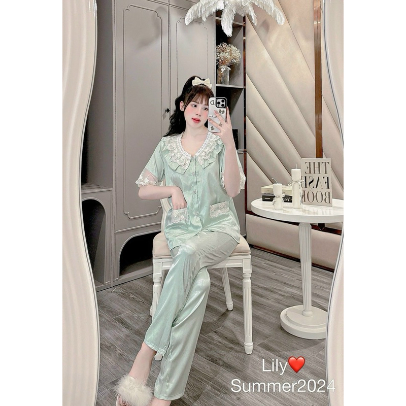 Bộ Lụa Xước Mặc Nhà Đáp Ren Cổ Sen