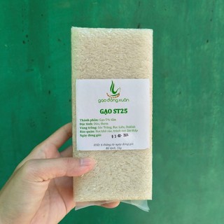 Dẻo nhiều - 1kg Gạo ST25 vụ mới Sóc Trăng 2024 túi hút chân không bảo quản lâu - từ kho Đông Xuân Cần Thơ