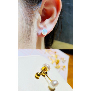Bông tai nụ vàng gắn trai nhân tạo dẹt chốt vặn ren