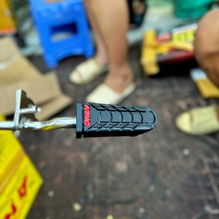 Cao su gác chân King Drag lắp Wave Dream Fu