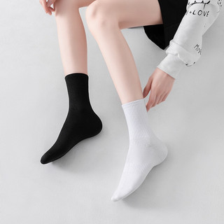 Tất thể thao co dãn