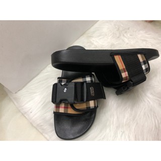 Dép BBR Quai Bấm Thời Trang Nam Nữ Cháy Phố - Dép BBR Quai Ngang Hottrend