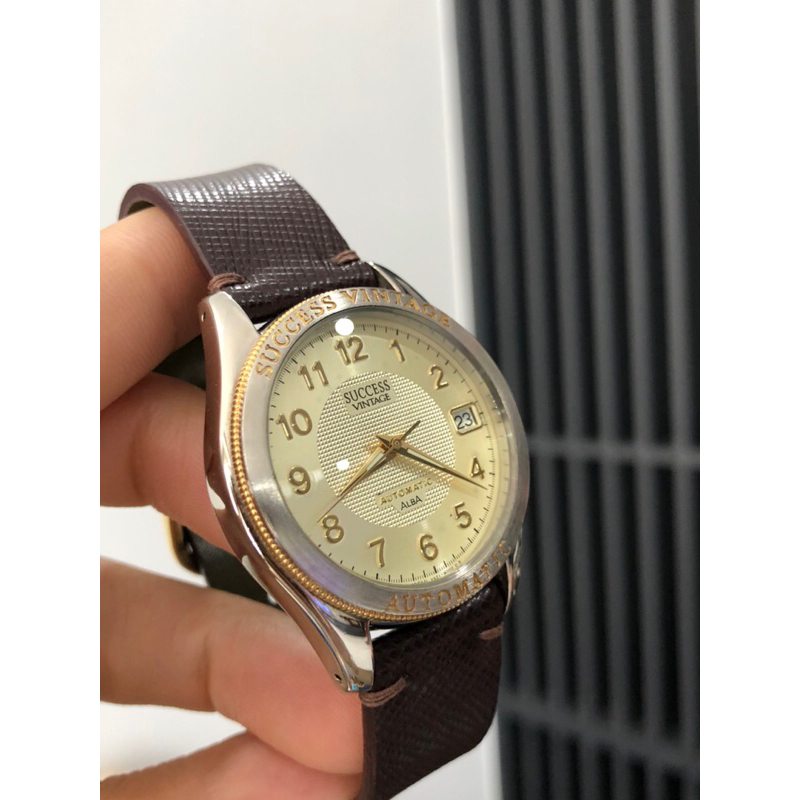 ĐỒNG HỒ CƠ NAM ALBA NHẬT