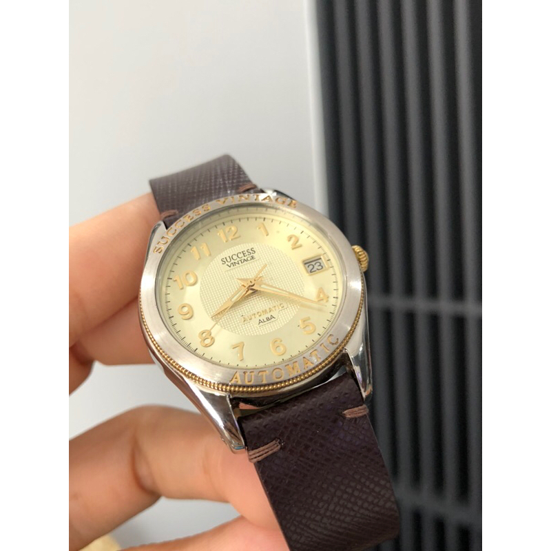 ĐỒNG HỒ CƠ NAM ALBA NHẬT