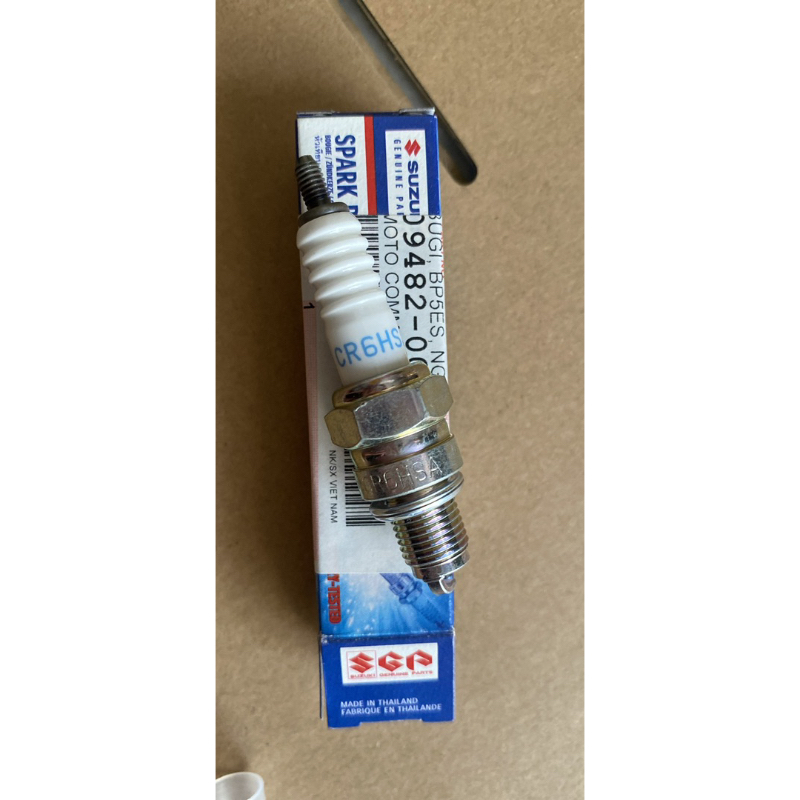 Bugi Suzuki GD110 Hàng chính hãng mới 100%