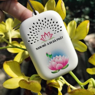 Máy niệm phật hoa sen 56 bài, có khe cắm thẻ nhớ .