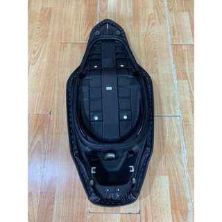 Yên xe nvx v1 và v2 đủ các kiểu.