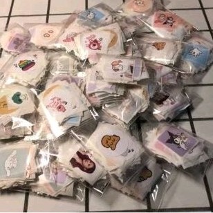 Chiết 35 tem sticker ngẫu nhiên