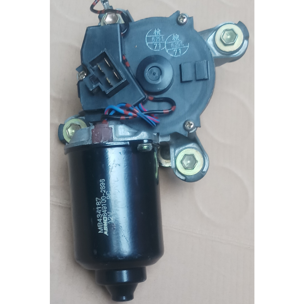 Motor đều khiển gạt mưa Mitsubishi L300