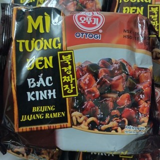 mì tương đen bắc kinh ottogi 135g