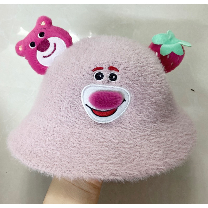 Nón lông m hot trend Gấu Dâu hàng quảng châu cao cấp cho bé trai bé gái từ 2-7 tuổi