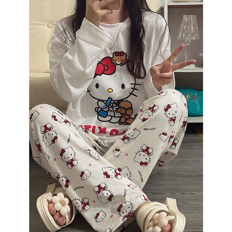 Quần nữ mặc nhà in hình Hello Kitty dễ thương mặc siêu hack dáng
