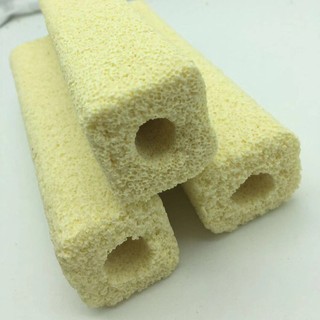 Sứ thanh hoa mai lọc bể cá cảnh (kích thước: 10*3*3cm)