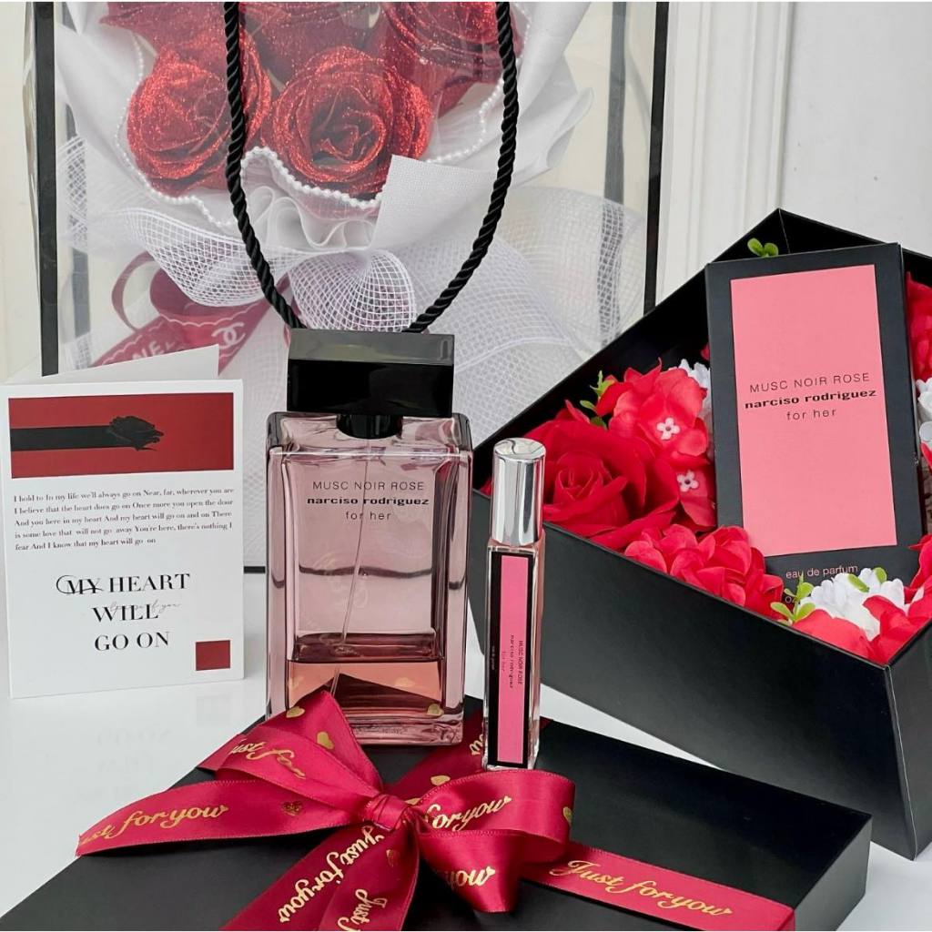 Nước hoa  𝗡𝗮𝗿𝗰𝗶𝘀𝗼 𝗠𝘂𝘀𝗰 𝗡𝗼𝗶𝗿 𝗥𝗼𝘀𝗲