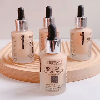 Kem nền Catrice HD Liquid Coverage Foundation