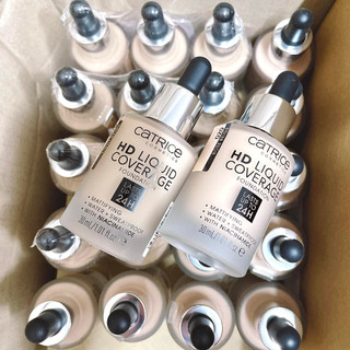 Kem nền Catrice HD Liquid Coverage Foundation