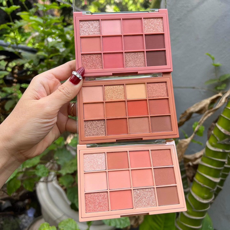 Bảng phấn mắt 12 ô Odbo Multi Look Eye Palette OD2012 gồm ánh nhũ và lì