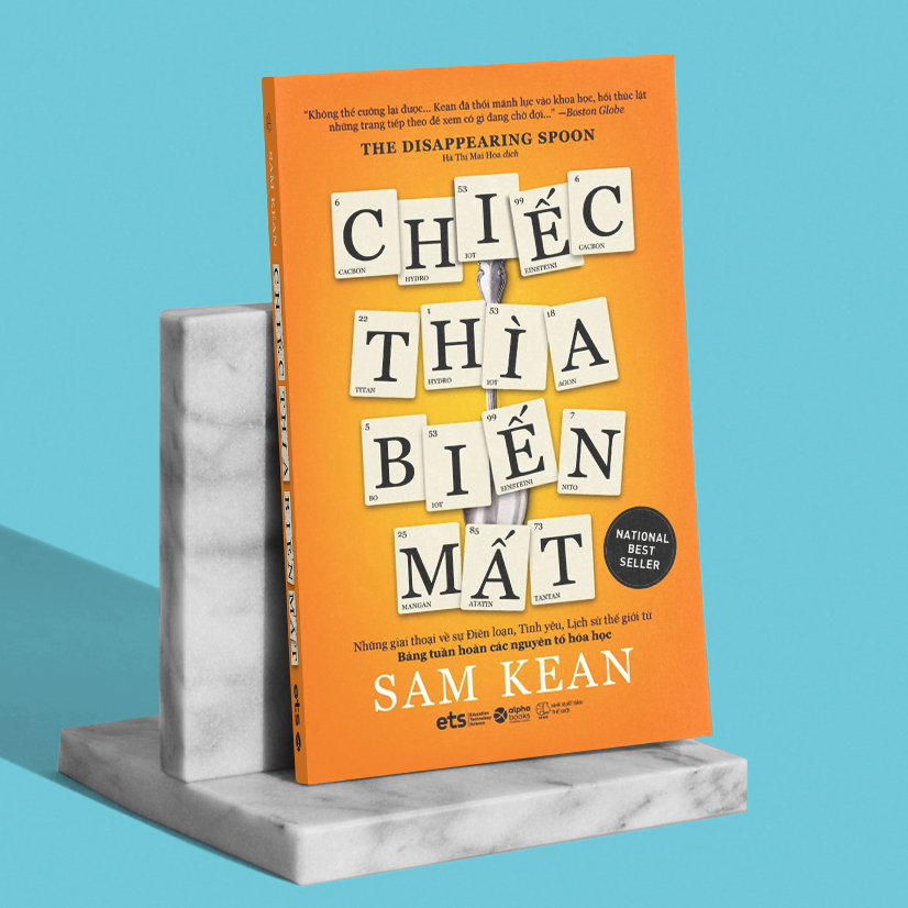 [NATIONAL BEST SELLER] Sách Khoa Học Thường Thức: Chiếc Thìa Biến Mất (Đối Tượng Độc Giả 14+) EH X