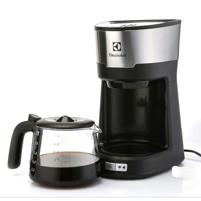 Máy pha cà phê Electrolux ECM5604S dung tích 1.4L