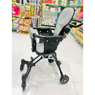 Xe đẩy 4 bánh gấp gọn cho bé