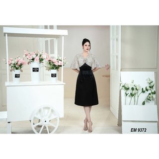 Đầm EMY EM9372 Xoè Phối Kim Sa
