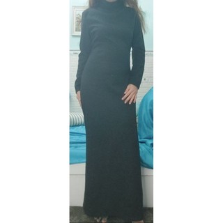Đầm dạ dài