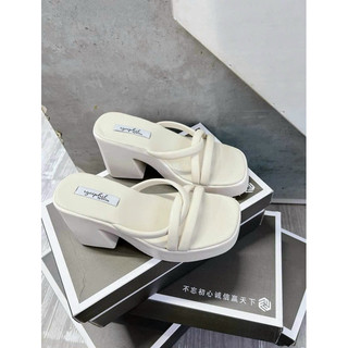 Dép xuồng đế nhẹ cao 7 phân
