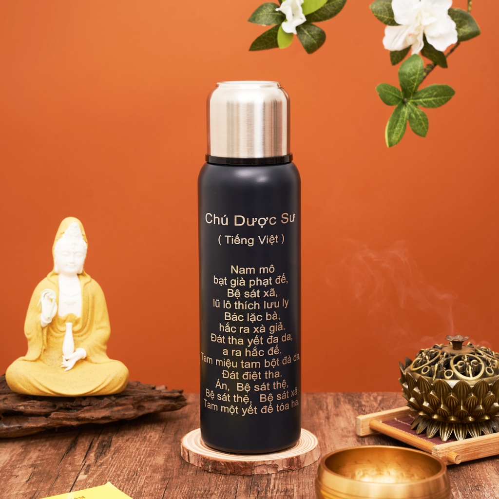 Bình Giữ Nhiệt Khắc Tâm Chú Dược Sư (Tiếng Việt, Tiếng Phạn và hoa sen) 800ml có cốc uống nước.