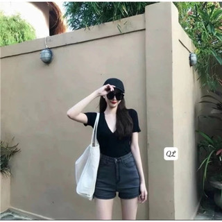 Áo thun cổ chữ V basic tay ngắn - mã AQ09
